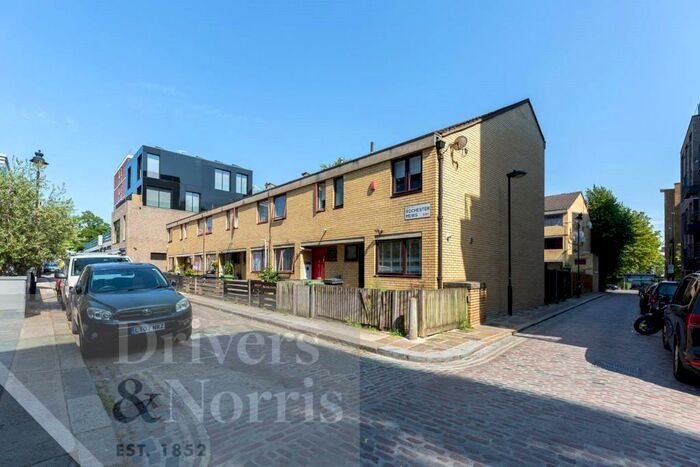 4 Bedroom Terraced House To Rent In Rochester Mews, Camden, London, NW1
