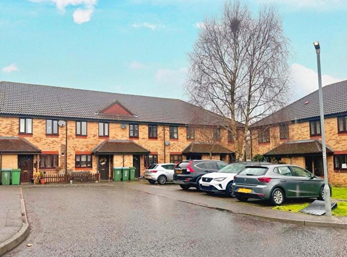 2 Bedroom Terraced House To Rent In Water Meadow Way, Wendover, HP22