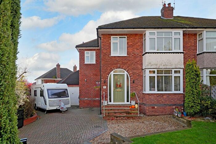 4 Bedroom Semi-Detached House For Sale In Mowson Crescent, Worrall, S35
