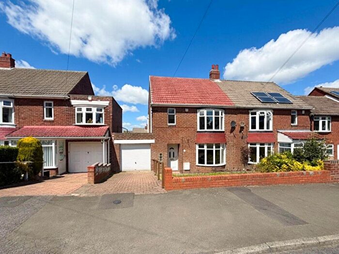 3 Bedroom Semi-Detached House For Sale In Coniscliffe Road, Oxhill, Stanley, DH9