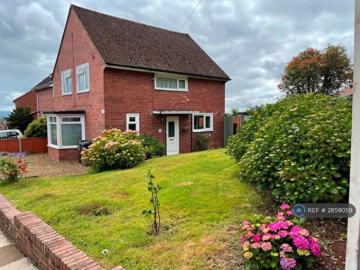 3 Bedroom Semi Detached House To Rent In Mincinglake Road, Stoke Hill, Exeter, EX4