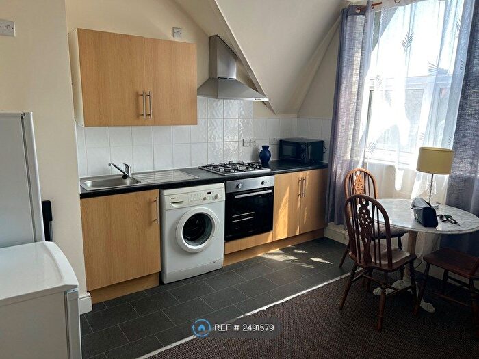 1 Bedroom Flat To Rent In Sneinton Hermitage, Nottingham, NG2