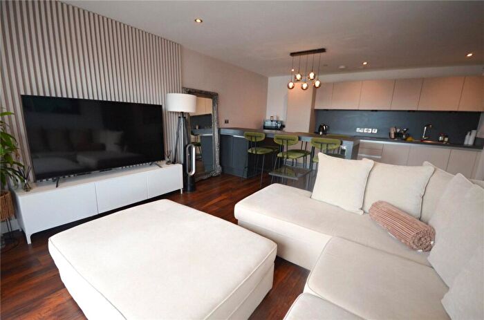2 Bedroom Apartment To Rent In Block A Wilburn Basin, Ordsall Lane, Salford, Greater Manchester, M5