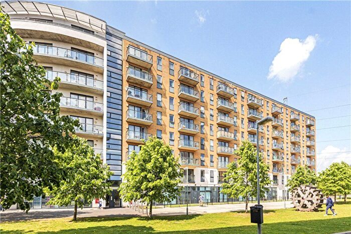 1 Bedroom Flat To Rent In Durnsford Road, London, SW19