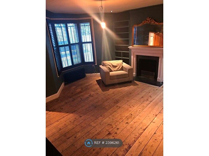 1 Bedroom Flat To Rent In Mountgrove Road, London, N5