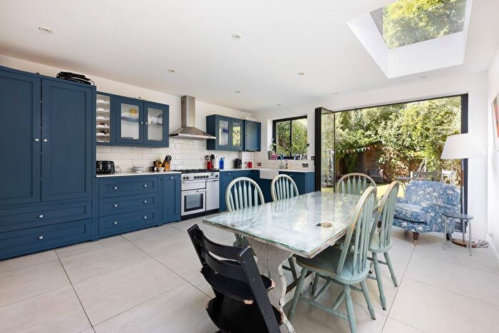 4 Bedroom Terraced House For Sale In Hadyn Park Road, London, W12