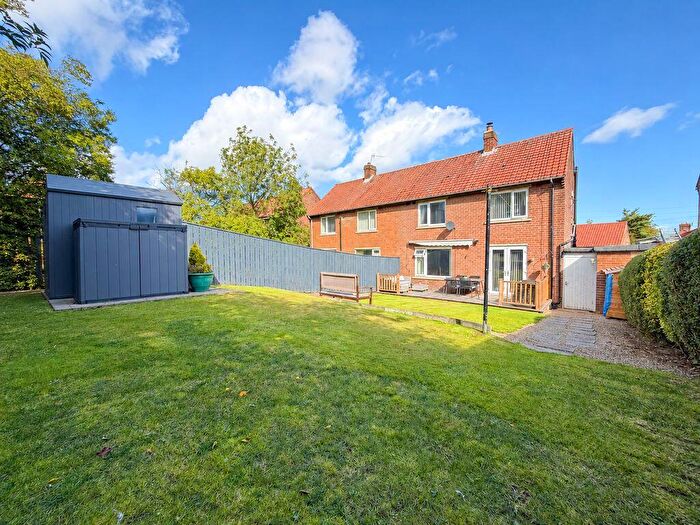 3 Bedroom Semi Detached House For Sale In Hazel Road, Blaydon, NE21