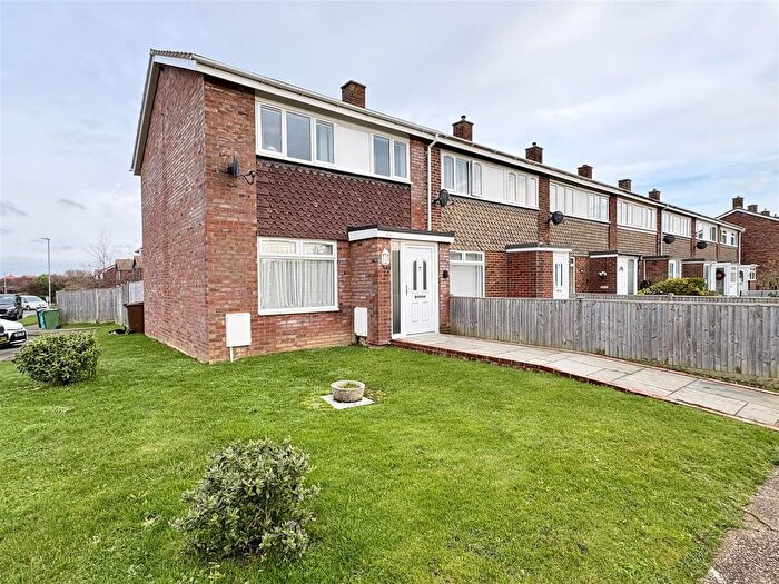 3 Bedroom End Of Terrace House For Sale In Seven Sisters Road, Eastbourne, BN22