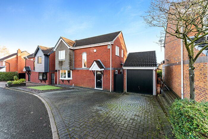 3 Bedroom Detached House For Sale In Muirfield Drive, Tyldesley, Manchester, M29