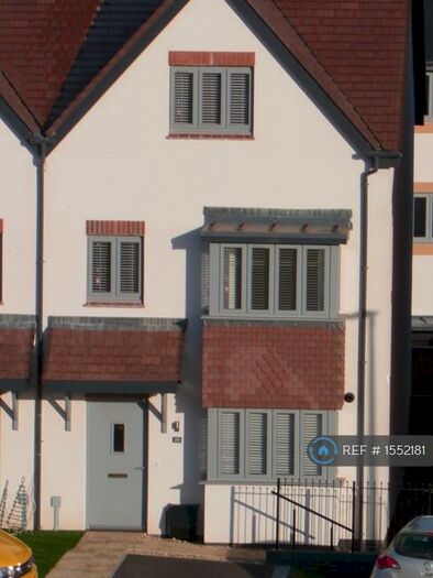 3 Bedroom Semi-Detached House To Rent In Park Drive, Exmouth, EX8