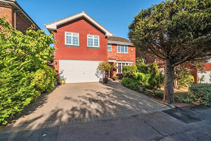 5 Bedroom Detached House For Sale In Copley Dene, Bromley, BR1