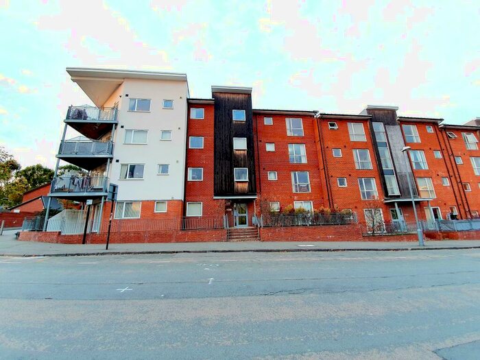 2 Bedroom Flat To Rent In Great Colmore Street, Birmingham, B15