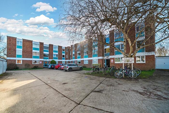 1 Bedroom Flat For Sale In Osney Island, Oxford, OX2