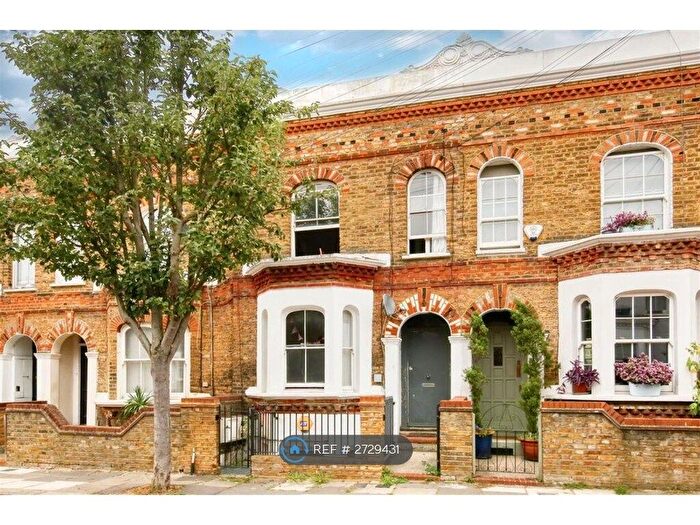 1 Bedroom Flat To Rent In Mayall Road, London, SE24