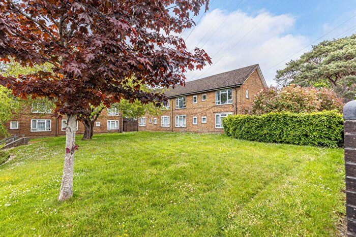 2 Bedroom Flat For Sale In Turbary Park Avenue, Bournemouth, BH11