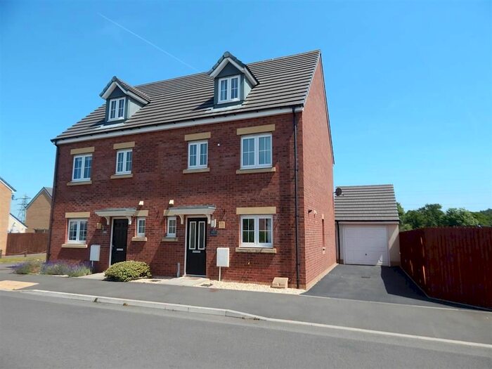 4 Bedroom Semi-Detached House To Rent In Parc Panteg, Griffithstown, Pontypool, NP4