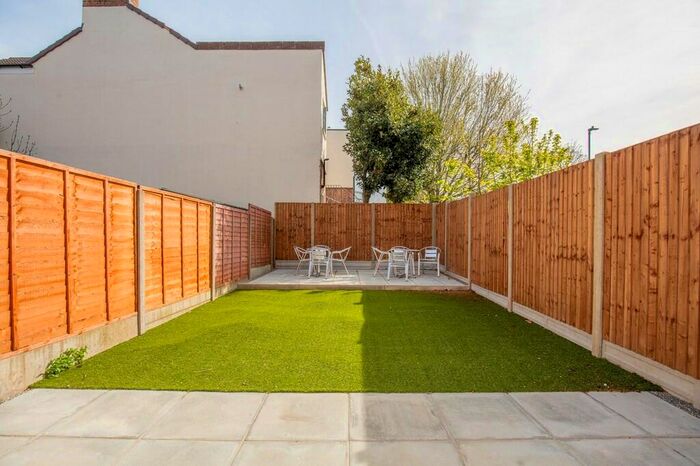5 Bedroom Terraced House To Rent In Crouch Road, London, NW10