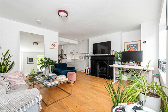 1 Bedroom Apartment To Rent In Liverpool Road, London, N1