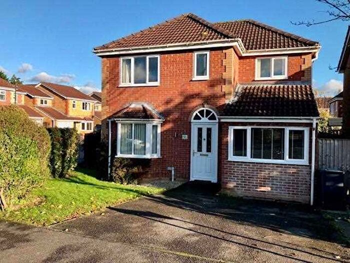 4 Bedroom House To Rent In Ramshaw Close, Newbold, S41