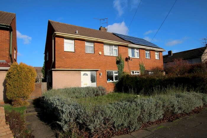 3 Bedroom Semi-Detached House To Rent In Monkswood Crescent, Coventry, CV2