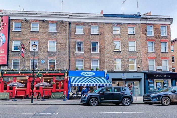 Studio To Rent In Dorset Street, London, W1U