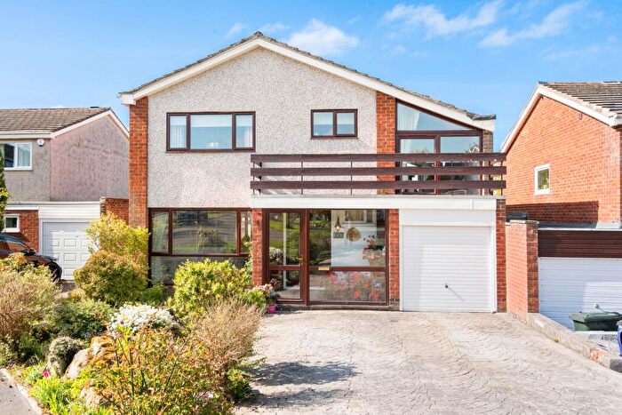 4 Bedroom Link Detached House For Sale In Greenfield Crescent, Balerno, EH14