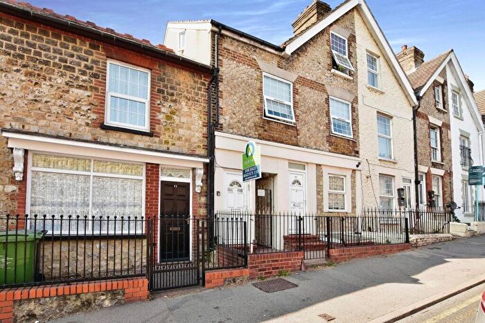 1 Bedroom Flat To Rent In Lower Boxley Road, Maidstone, Kent, ME14