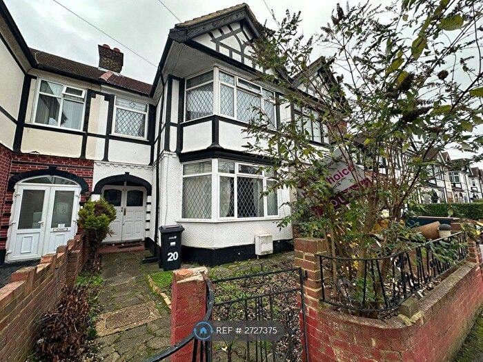 4 Bedroom Terraced House To Rent In Eccleston Crescent, London, RM6