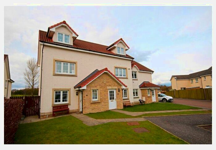 3 Bedroom Semi-Detached House To Rent In Leyland Road, Bathgate, EH48