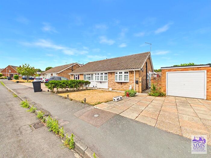 2 Bedroom Semi-Detached Bungalow For Sale In Ash Crescent, Higham, Rochester, ME3