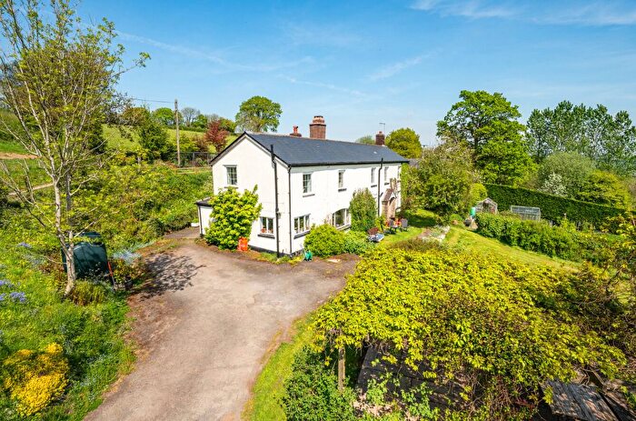 5 Bedroom Detached House For Sale In Bampton, Tiverton, Devon, EX16