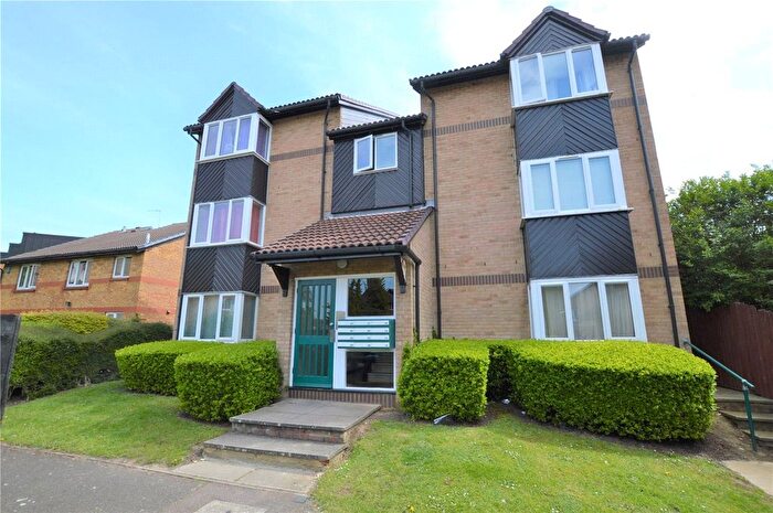 Studio To Rent In Coe Avenue, London, SE25