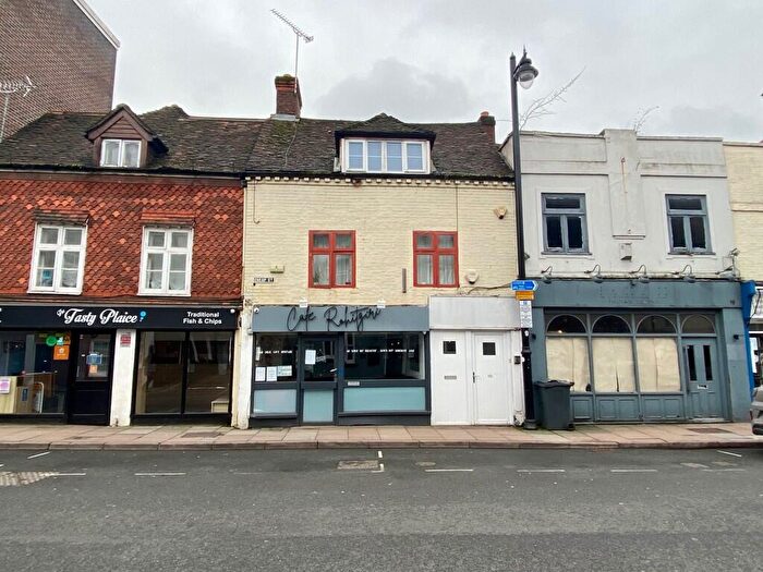 Property For Sale In Cheap Street, Newbury, Berkshire, RG14