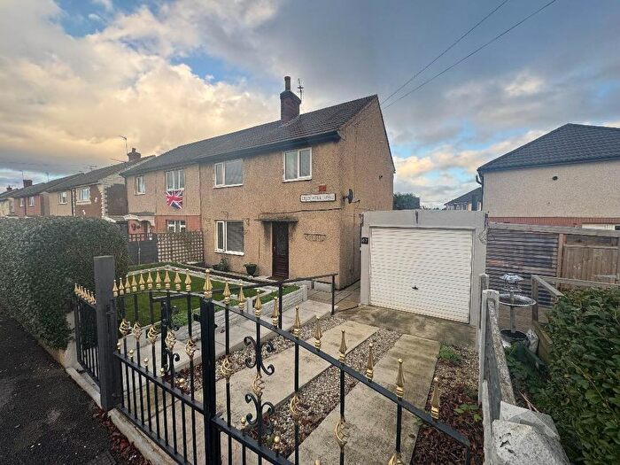 3 Bedroom Semi Detached House To Rent In Cromwell Road, Castleford, WF10