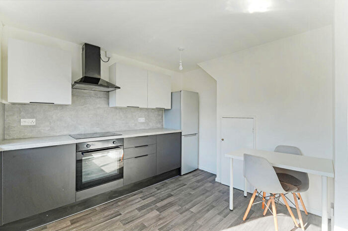 2 Bedroom Apartment To Rent In Netherthorpe Street, Sheffield, S3