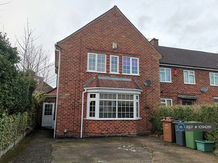 3 Bedroom End Of Terrace House To Rent In Highwood Avenue, Solihull, B92