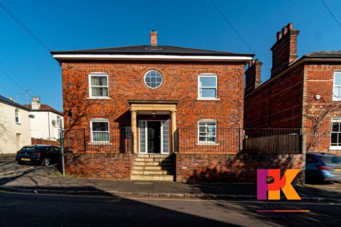 2 Bedroom Apartment To Rent In Stuart Road, High Wycombe, HP13
