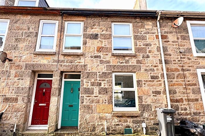 3 Bedroom Terraced House For Sale In High Street, Penzance, Cornwall, TR18