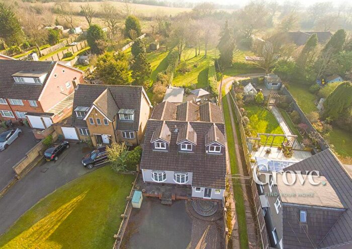 4 Bedroom Detached House For Sale In Dark Lane, Romsley, B62