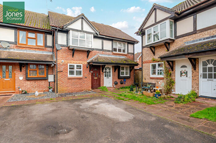 2 Bedroom End Of Terrace House To Rent In Grassmere Close, Littlehampton, West Sussex, BN17