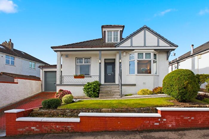 4 Bedroom Bungalow For Sale In Kingscliffe Avenue, Kings Park, G44