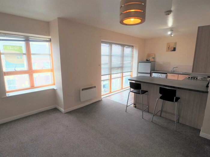 2 Bedroom Apartment To Rent In Spectrum, - Wright Street, Hull, HU2