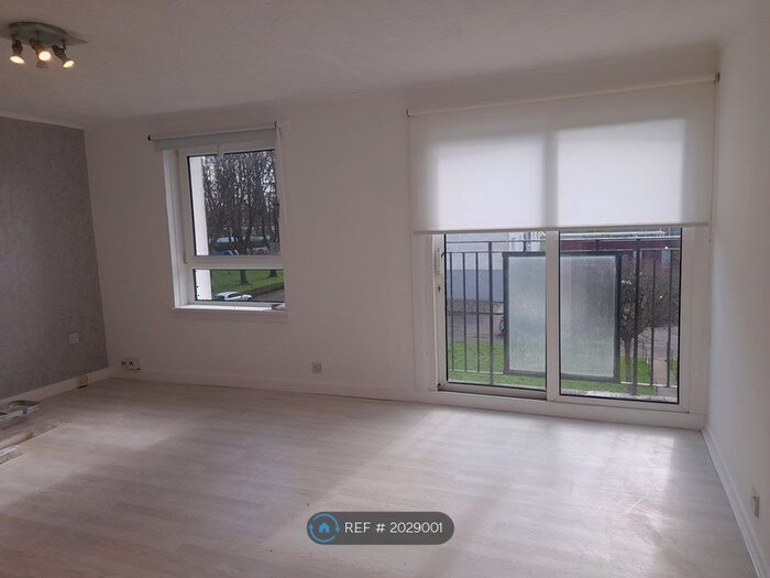 3 Bedroom Maisonette To Rent In Gorget Quadrant, Glasgow, G13