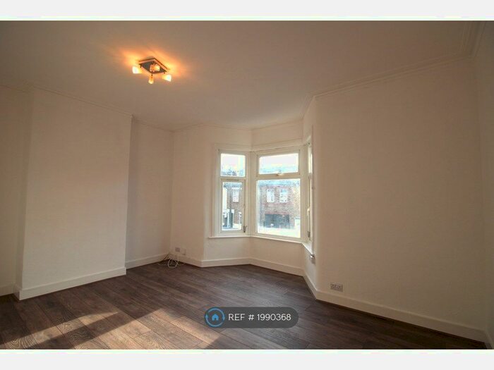 1 Bedroom Flat To Rent In Bury Street, London, N9