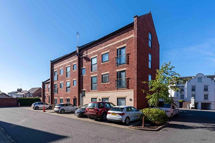 2 Bedroom Apartment For Sale In Upper Cambrian Road, CH1