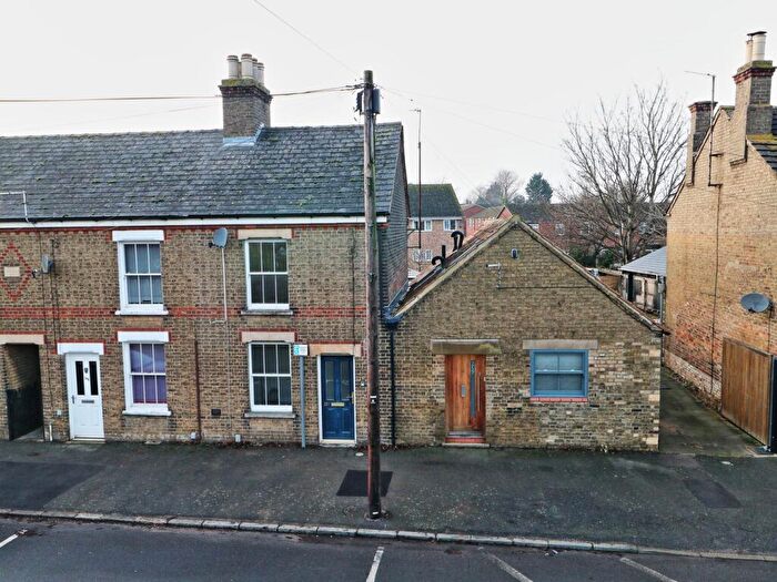2 Bedroom End Of Terrace House For Sale In Great North Road, Eaton Socon, St Neots, PE19