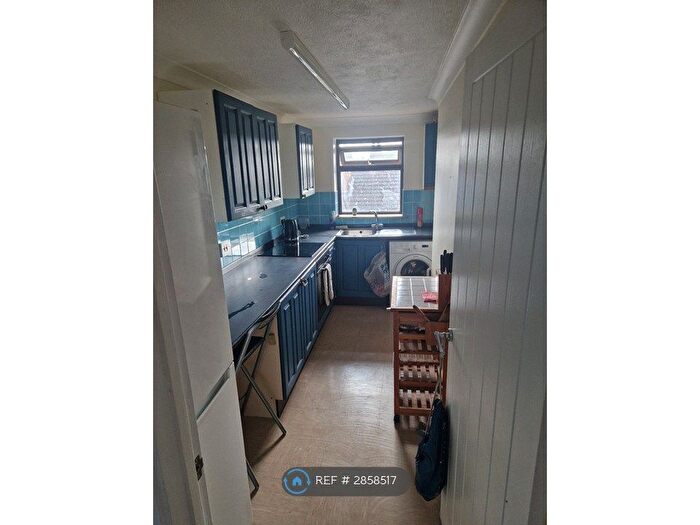 1 Bedroom Flat To Rent In Goddington Road, Rochester, ME2