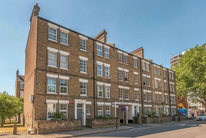 1 Bedroom Apartment To Rent In Chester Court, SE5
