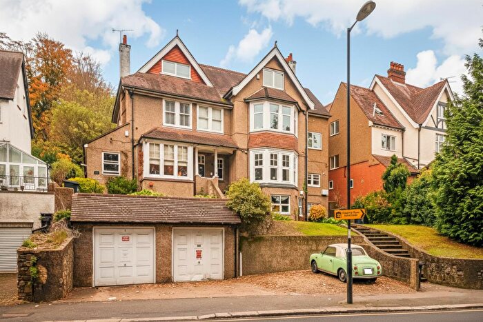 2 Bedroom Flat For Sale In Foxley Lane, Purley, CR8