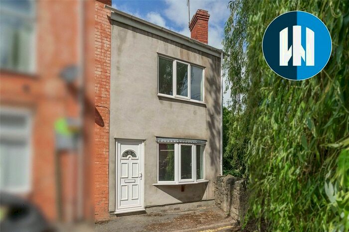 2 Bedroom End Of Terrace House To Rent In Whitmore Street, South Elmsall, Pontefract, West Yorkshire, WF9